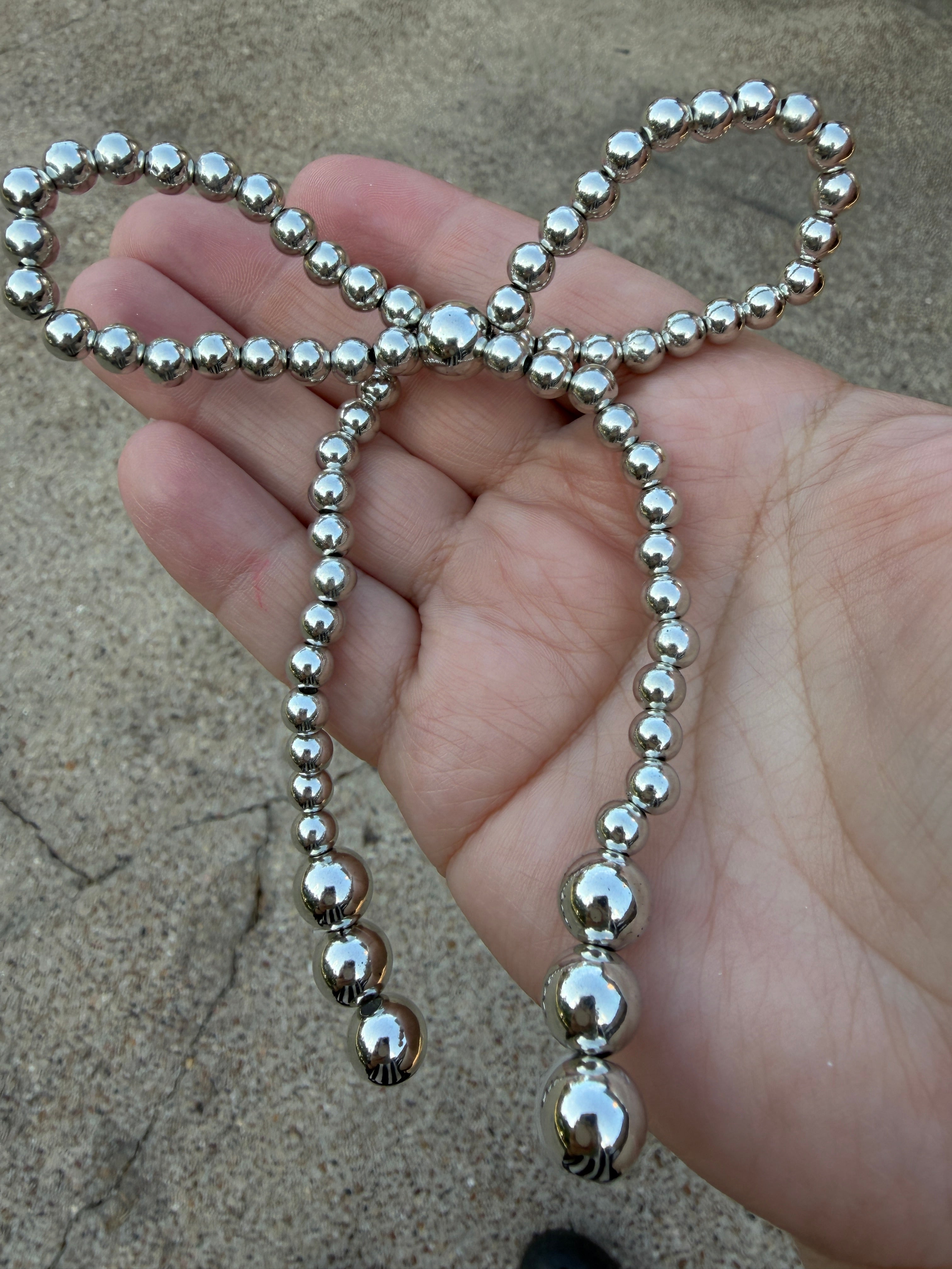 Pearl Bow Embellishments – Ivory & Silver